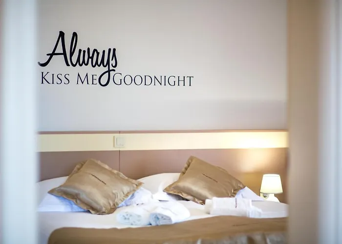 شقة Mistral لوبار