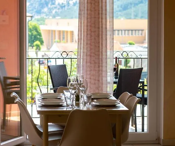 Διαμέρισμα Mistral