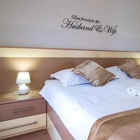 Apartment Mistral Lopar