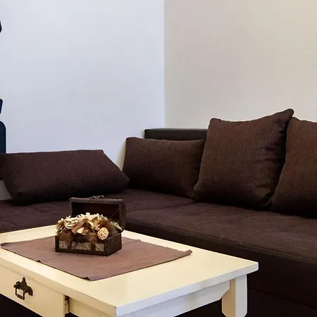 Mistral Apartment Lopar